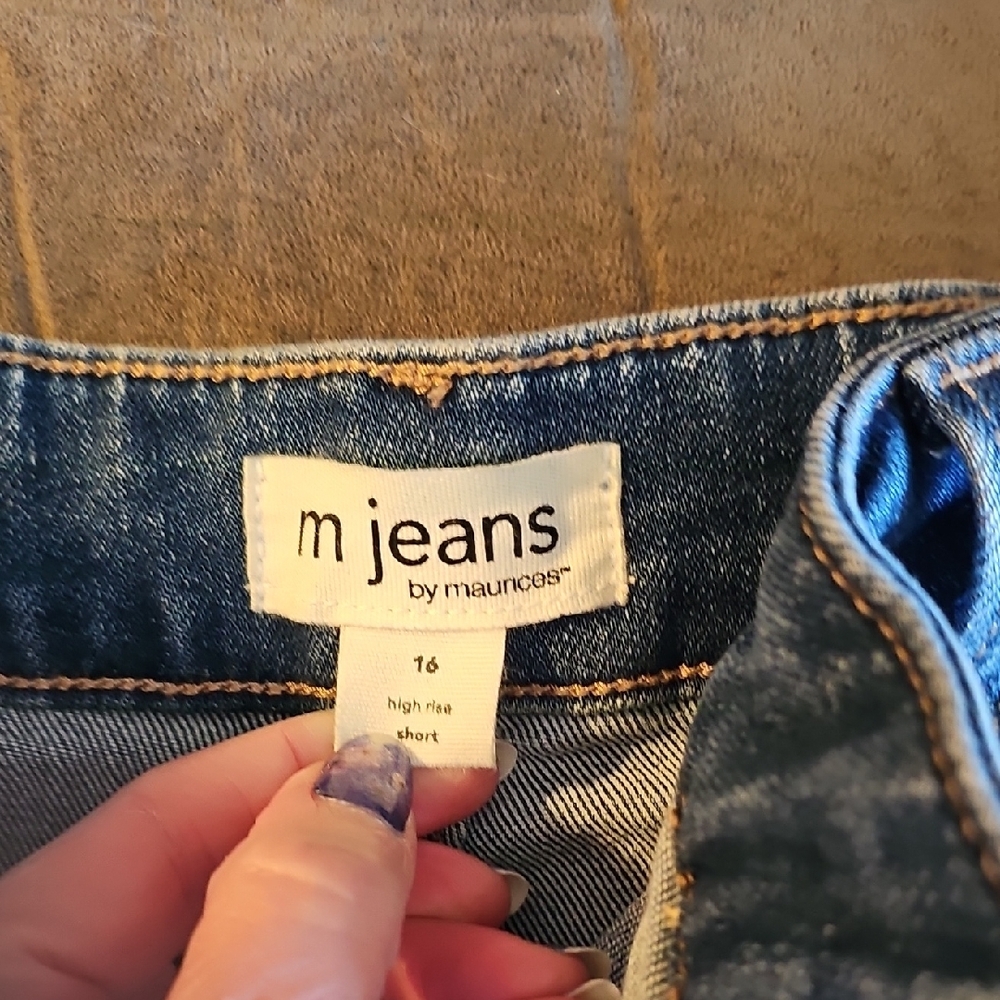 Maurices Distressed Blue Rolled-Hem Jean Shorts - Picture 3 of 4